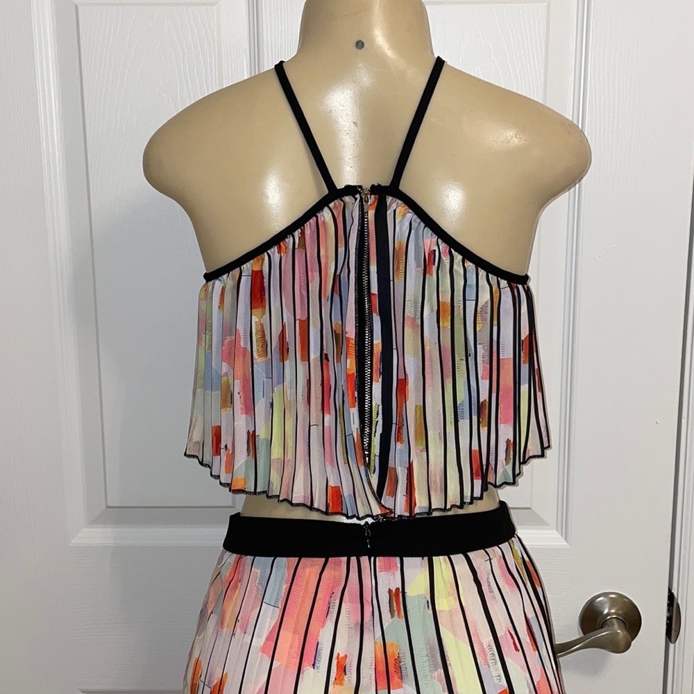 Colorful 2-Piece Set - Picture 5 of 8